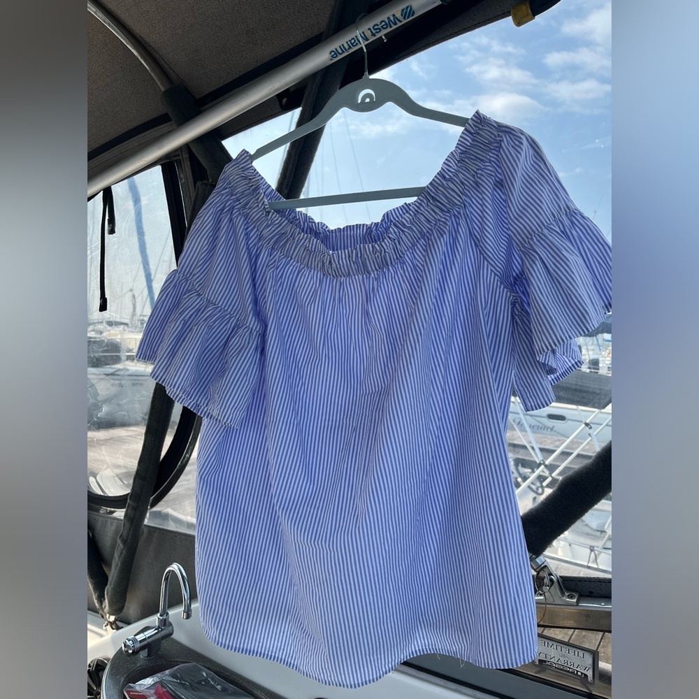 Kate Spade ♠️ XL off the shoulder